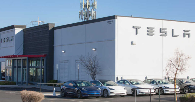 EV Makers Forced to Pay Off Angry Leasing Companies